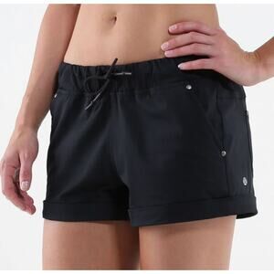 NWOT lululemon Play All Day Short - 8